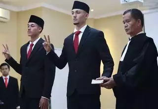 Two Dutch Footballers Awarded Indonesian Citizenship, Ready to Join Garuda Squad