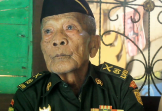 Gen. Soedirman’s Stretcher Bearer: 114-Year-Old Veteran Muhamat Amin's Wish for a Renovated Home
