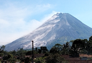 Mount Merapi Erupts with 21 Lava Flows, Alert Level Raised to III