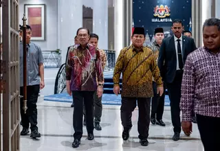 Malaysia’s Anwar, Prabowo Meet over Collective ASEAN Response to Trump Tariff