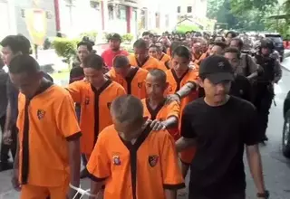 Police Arrest 27 for Looting Palm Fruit from Central Kalimantan Plantation