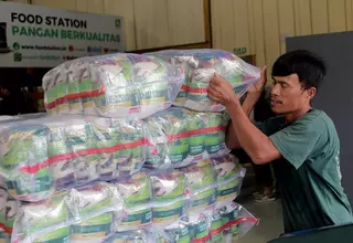 Jakarta Governor Signals Possible Recall of Government Rice Products Amid Fraud Probe