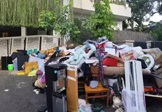 Police Arrest Two Suspects in Looting of Sri Mulyani’s Residence