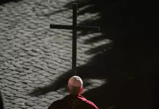 Pope Leo XIV Leads Full Way of the Cross, First Pontiff in Decades
