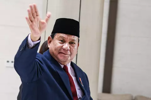 Do Your Job, Don't Seek Political Revenge: Prabowo Tells Ministers