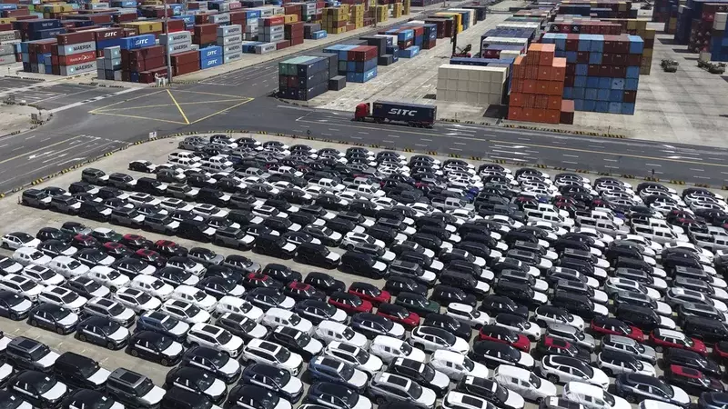 China Shrugs Off Threat of US Tariffs to Economy, Says It has Tools to Protect Jobs
