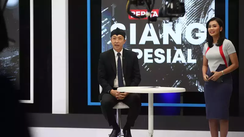 Mayor Dedie Talks of Bogor Transportation on His BeritaSatu TV's Anchor Debut