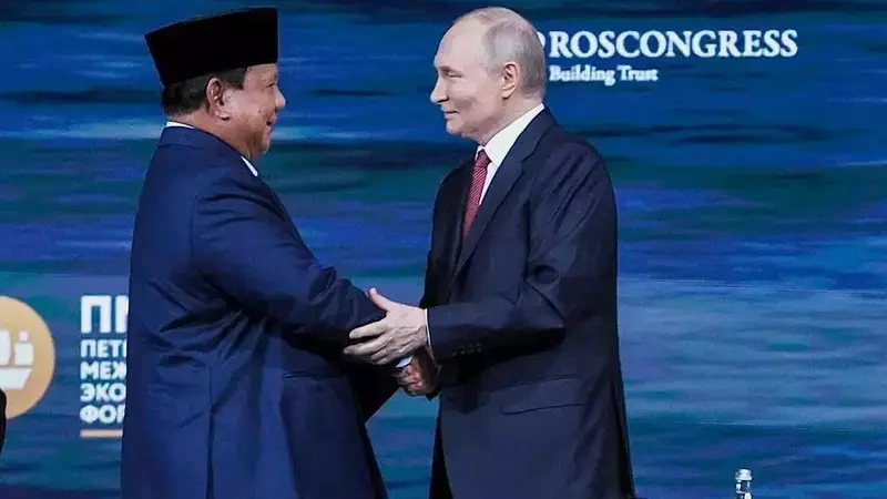 Indonesian President Reaffirms Respect for G7 When Speaking at Putin’s Event