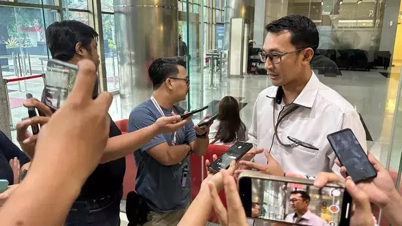 KPK Questions Preacher Khalid Basalamah in Hajj Quota Case, May Summon Former Minister