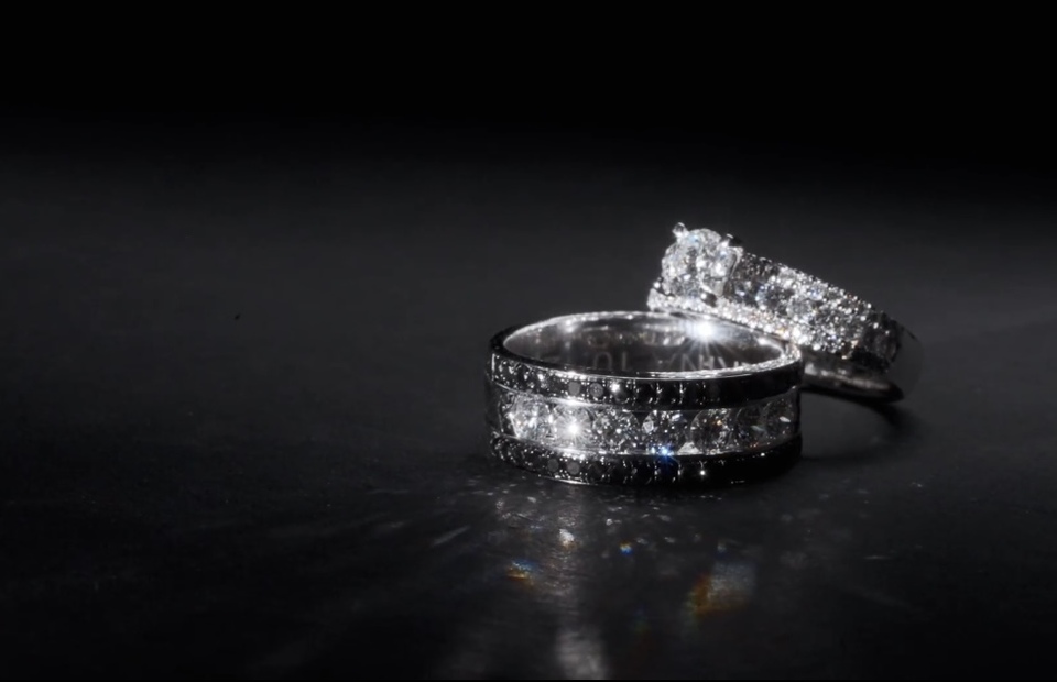 Kaesang Pangarep and Erina Gudono choose jewelry brand MONDIAL to design their wedding rings. (Photo Courtesy of MONDIAL)
