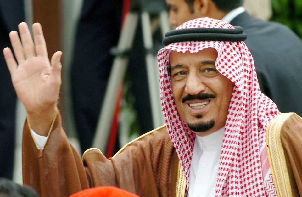 A file picture dated May 21, 2004 shows then Saudi Arabian Prince Salman Bin Abdulaziz Al-Saud, Riyadh’s governor, waving as he arrives at Barajas Airport in Madrid, Spain. (EPA Photo/Jose Huesca)