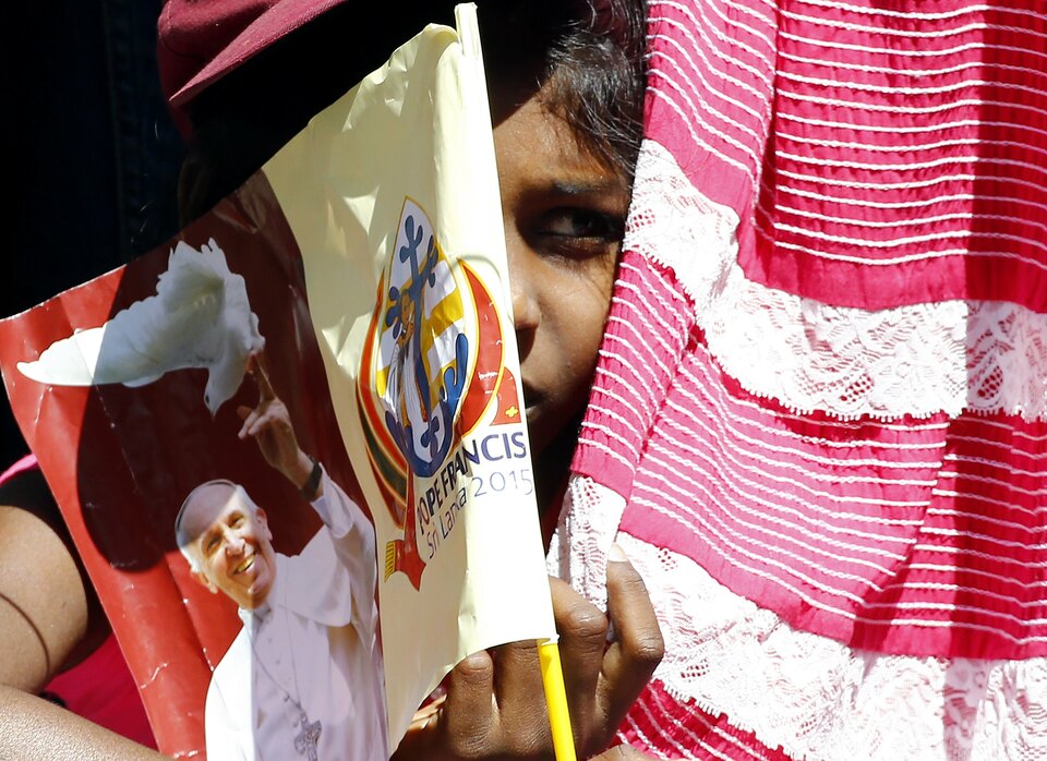 Pope Francis called on Sri Lanka to uncover the truth of what happened during its bloody civil war as part of a healing process between religious communities. (Reuters Photo/Stefano Rellandini)