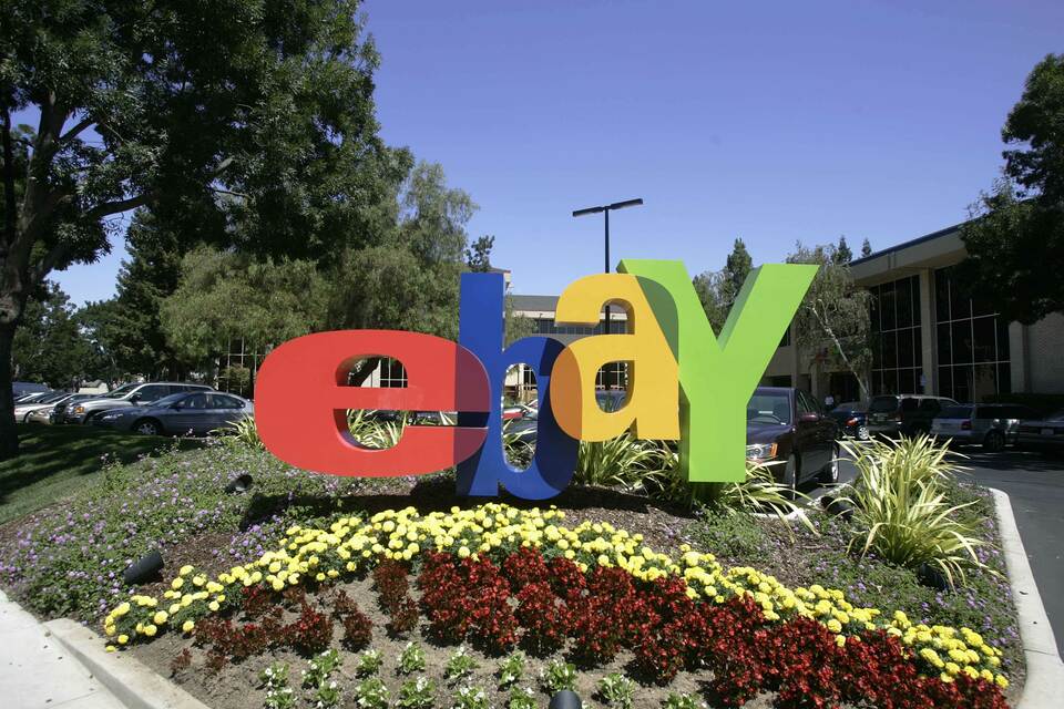 This Aug. 20, 2005 file photo shows the entrance of eBay headquarters in San Jose, California. (AFP Photo/Hector Mata)