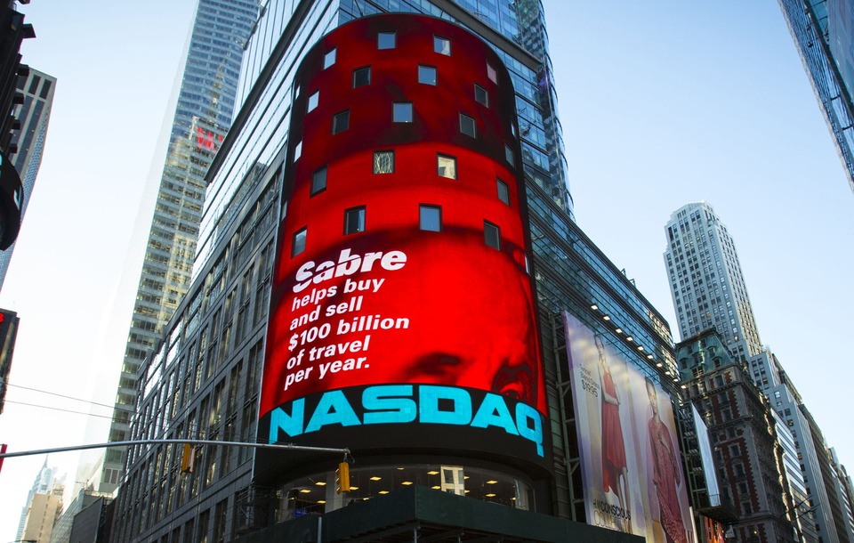 The Nasdaq MarketSite electronic billboard is seen in Times Square in New York, in this file photo taken on April 17, 2014. (Reuters Photo/Andrew Kelly)