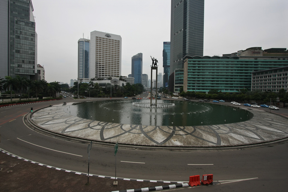 Global credit rating agency Standard & Poor's has granted a long-awaited investment grade status to Indonesia's sovereign bonds, praising the country's ability to reduce risks in its public finances, the rating agency said in a statement on Friday (18/05). (Antara Photo/Reno Esnir)