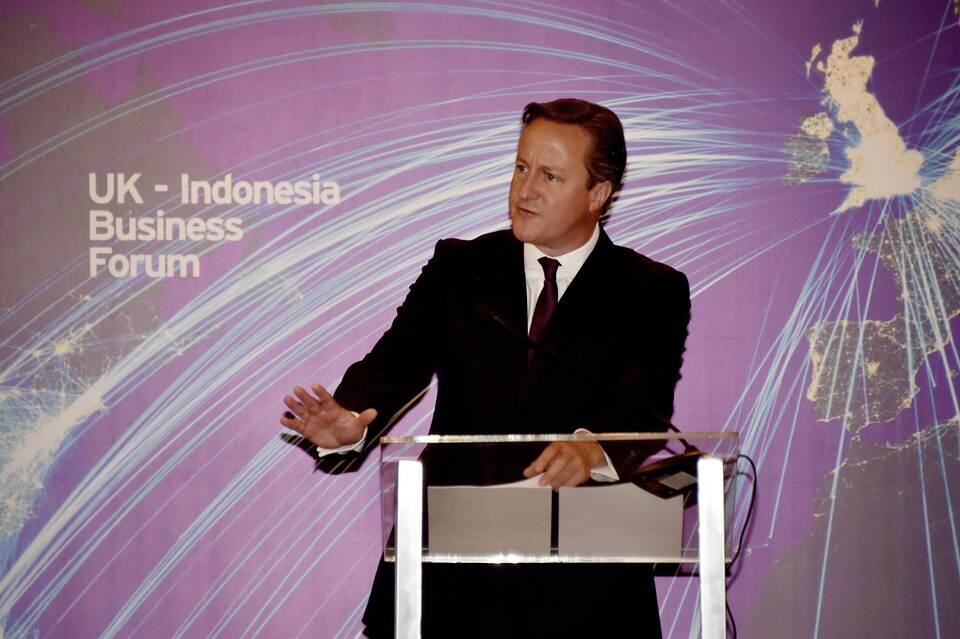 British Prime Minister David Cameron delivers his address during the UK-Indonesia Business Forum in Jakarta on July 28, 2015. (AFP Photo/Bay Ismoyo)