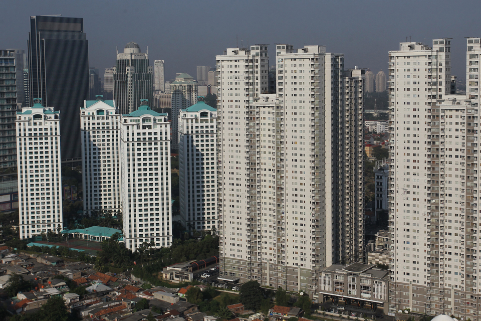 City-owned property developer Jakarta Propertindo has been tasked to build low-cost apartments and a housing complex for athletes, a company official said. (ID Photo/David Gita Roza)