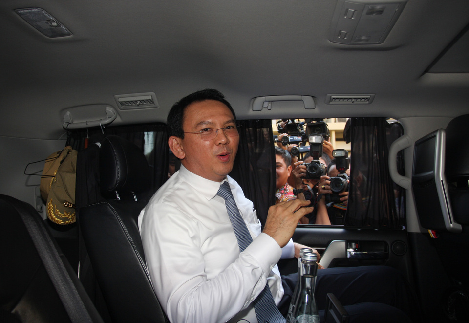 Jakarta Governor Basuki Tjahaja Purnama is scheduled to testify in a graft case involving the questionable purchase of UPS devices. (Antara Photo/Reno Esnir)