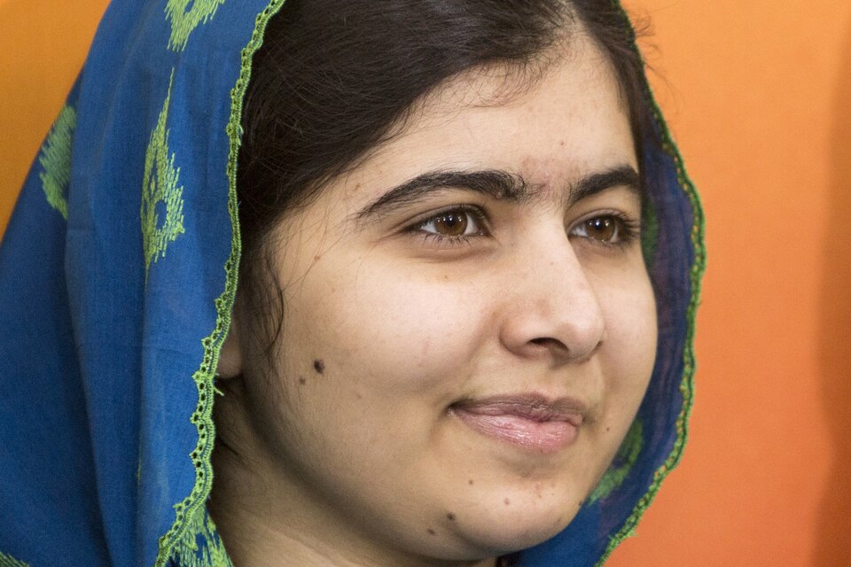 Malala Yousafzai, the youngest winner of the Nobel Peace Prize, is to become the youngest United Nations Messenger of Peace, the organization's chief said on Friday (07/04). (Reuters Photo/Andrew Kelly)