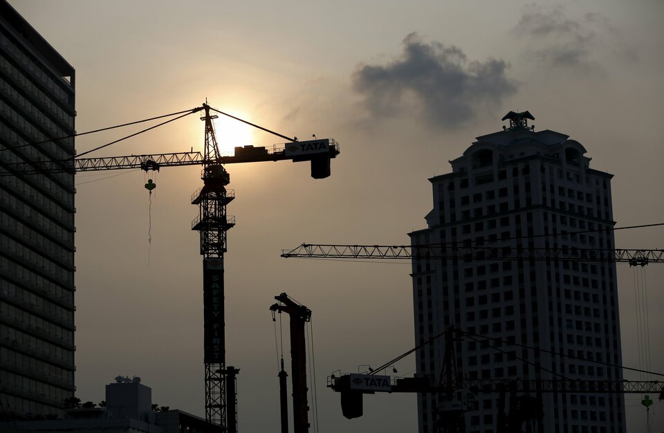 Sinar Mas Land projects the value of Indonesian property to remain stagnant during the election year as consumers are still taking a wait-and-see approach ahead of potential political turmoil, despite the country's higher economic growth.(Reuters Photo/Darren Whiteside)