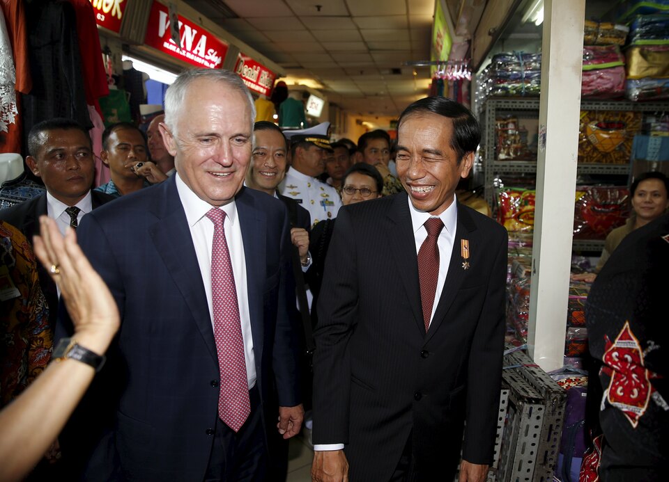 Australian Prime Minister Malcolm Turnbull with President Joko Widodo in the Australian's visit to Jakarta in November 2015. (Reuters Photo/Darren Whiteside)