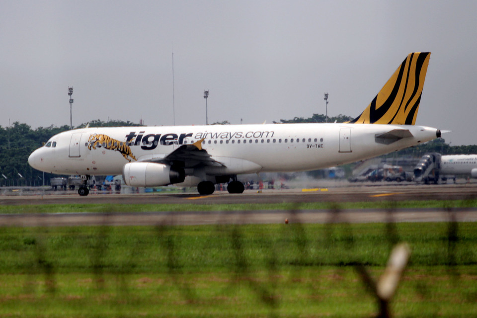 Indonesia has cleared Tigerair Australia to operate flights from Bali to Australia until Monday, allowing around 2,000 stranded passengers to return home, the airline said on Thursday (12/1).  (JG Photo/Fajrin Raharjo)