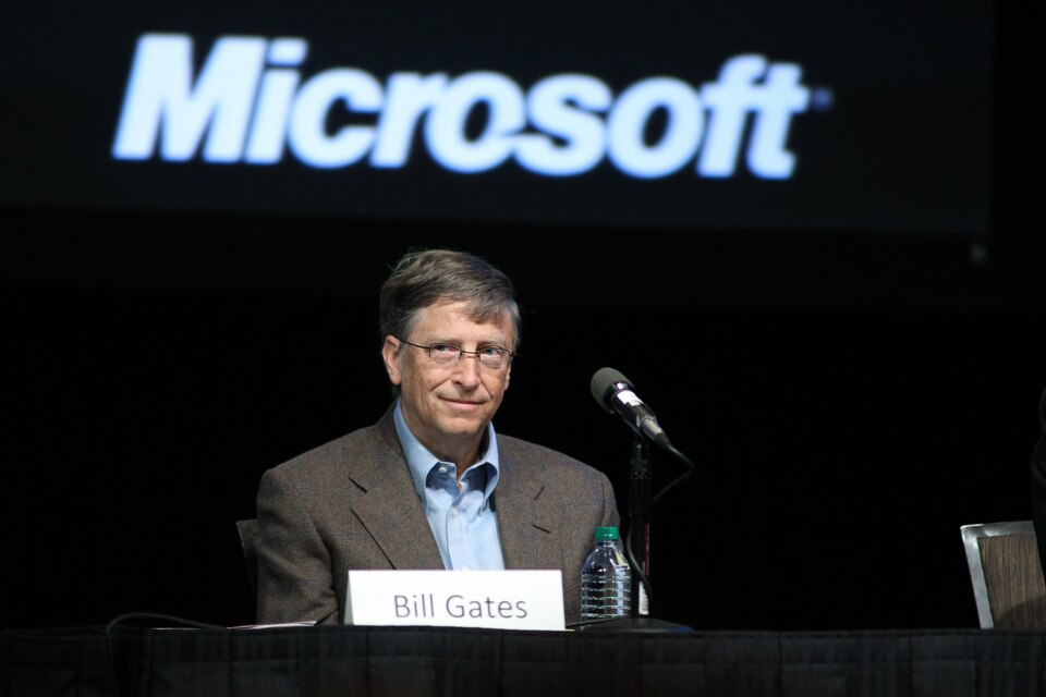 Microsoft Corp founder Bill Gates, along with a string of high-profile executives including Facebook Inc Chief Executive Mark Zuckerberg and Alibaba Group Holding Ltd Chairman Jack Ma, are investing more than $1 billion in a clean energy fund. (JG photo/Anthony Bolante)