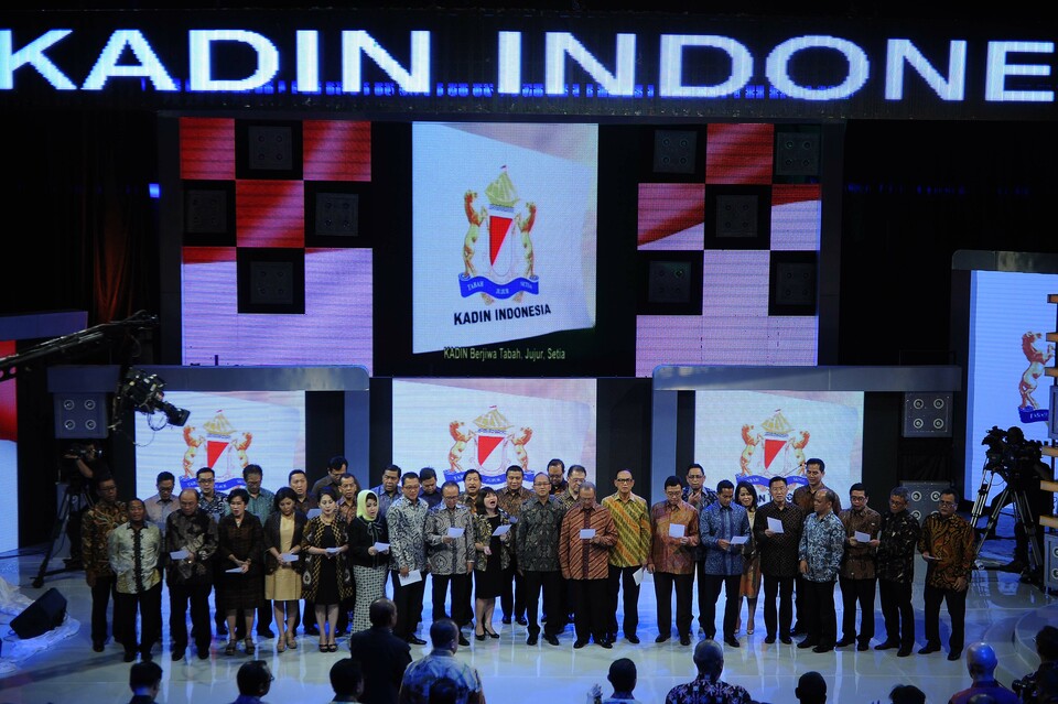 Kadin, the country’s biggest business lobby, announced its new board for the next five years on Thursday, mixing veteran businesspeople with young entrepreneurs. (Antara Photo/Puspa Perwitasari)