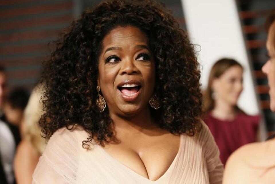 Oprah Winfrey arrives at the 2015 Vanity Fair Oscar Party in Beverly Hills, California, on Feb. 22. (Reuters Photo/Danny Moloshok)