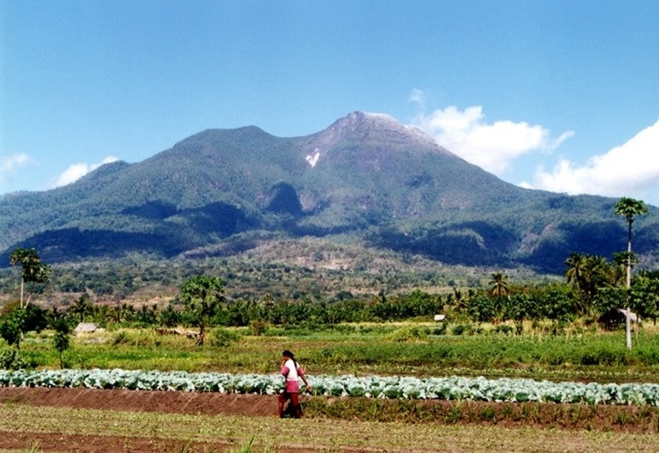 A file photo of Mount Egon in Flores, East Nusa Tenggara, from 2004. (Photo courtesy of PVMBG)
