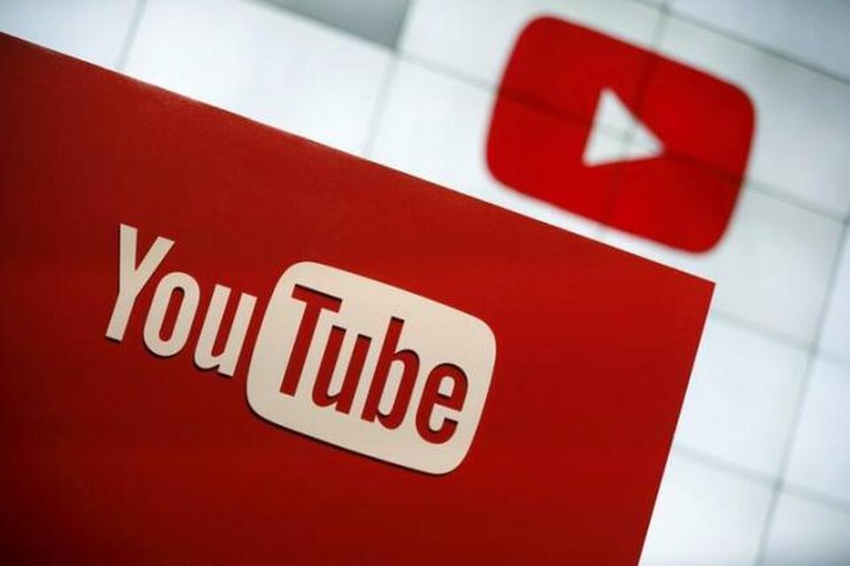 Some of Vietnam's biggest firms have suspended YouTube advertising as the communist country steps up a campaign against online dissent, which has also targeted global brands such as Unilever and Samsung. (Reuters Photo/Lucy Nicholson/Files)