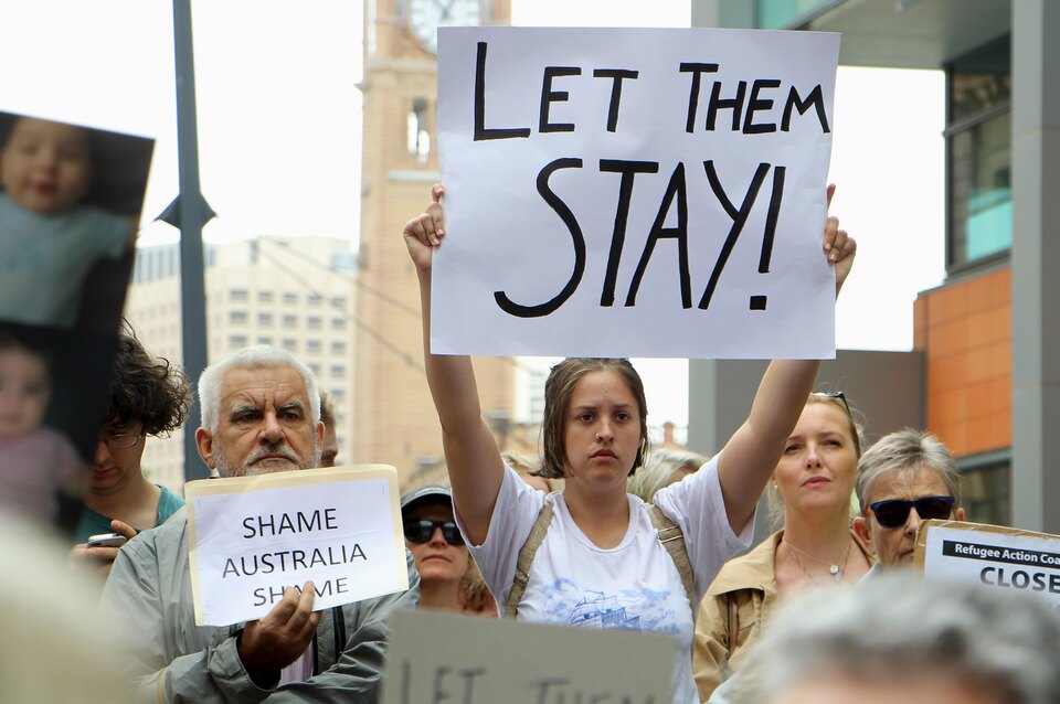 Australia Png To Discuss Future Of Controversial Asylum Seeker Camp