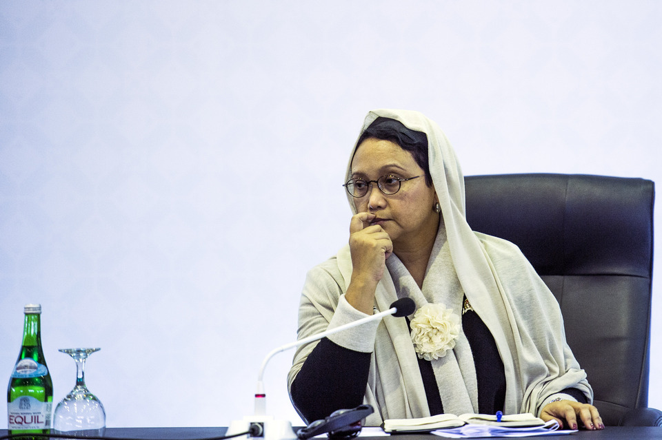 Foreign Minister Retno Marsudi has called for the total disarmament of nuclear weapons at a regional dialogue on the Treaty on the Non-Proliferation of Nuclear Weapons, or NPT, in Jakarta on Monday (13/03). (Antara Photo/M. Agung Rajasa)