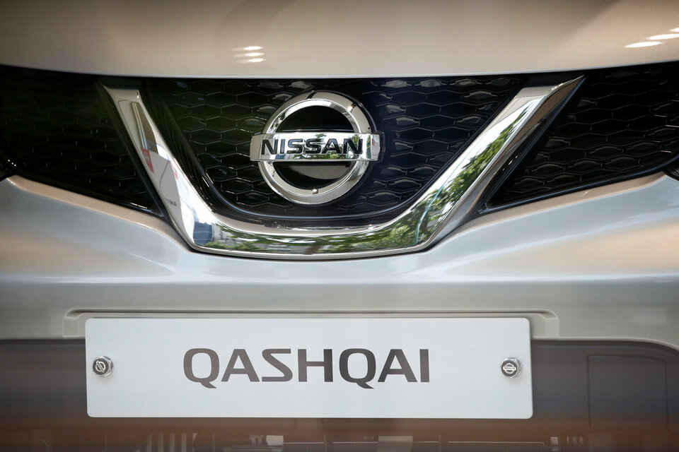 A Nissan Qashqai is seen at its dealership in Seoul, South Korea, May 16, 2016. (Reuters Photo/Kim Hong-Ji)