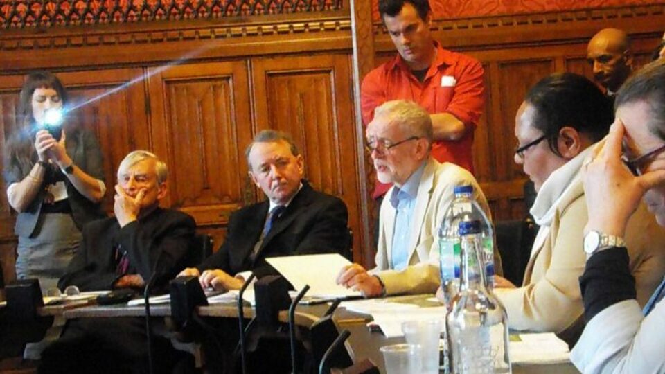 The leader of Britain's opposition Labour Party, Jeremy Corbyn, calling for a United Nations-supervised independence vote in West Papua during a meeting of the International Parliamentarians for West Papua (IPWP) in London on Tuesday (03/05). (Photo courtesy of IPWP)