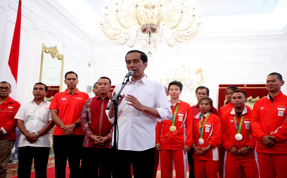 President Joko 'Jokowi' Widodo speaking during a welcoming ceremony for returning athletes from the 2016 Rio Olympics at the Presidential Palace in Central Jakarta on  Wednesday (24/08). (Photo courtesy of the Ministry of Youth and Sports)