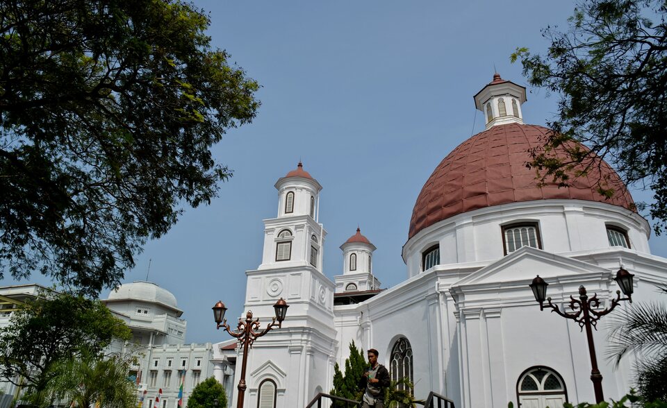 Semarang in Central Java offers various tourism destinations for travelers, from places of worship to scenic beaches and historical sites. (Antara Photo/R. Rekotomo)