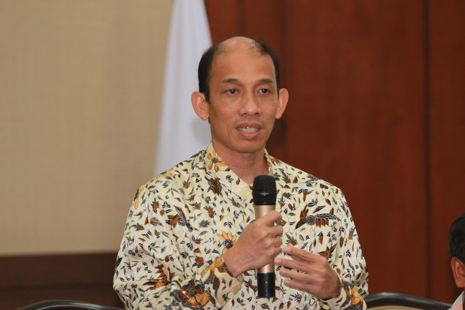 President Joko 'Jokowi' Widodo has discharged Arcandra Tahar from his post as minister of energy and mineral resources with effect from Tuesday (16/08). (ID Photo/Emral Firdiansyah)