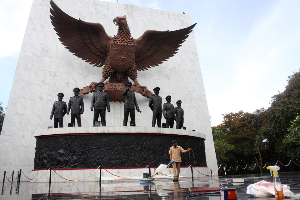 The Pancasila Sakti (Invincible Pancasila) Monument at Lubang Buaya in East Jakarta. The monument honors seven military officers who were assassinated by members of the 30 September Movement (G30S) during an abortive coup in 1965. (Antara Photo/Risky Andrianto)