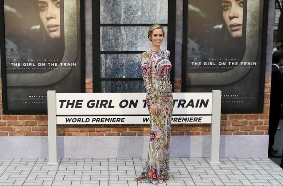 Emily Blunt poses as she arrives at the World premiere of "The Girl on the Train" at Leicester Square in London, Britain September 20, 2016. (Reuters Photo/Dylan Martinez/File Photo)