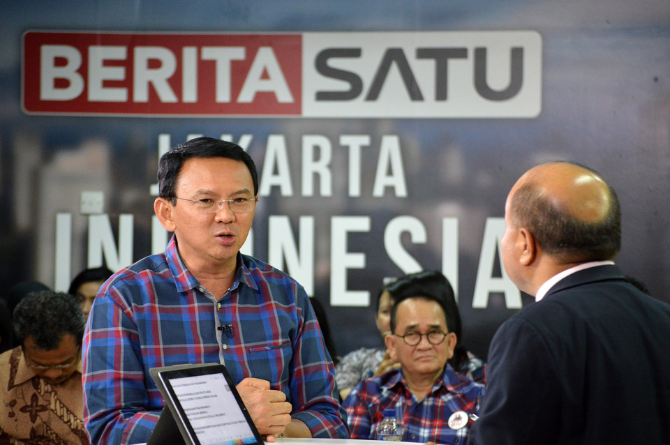 A team of 50 lawyers will defend Jakarta Governor Basuki 'Ahok' Tjahaja Purnama against charges of blasphemy in court from Dec. 13. (B1 Photo/Danung Arifin)