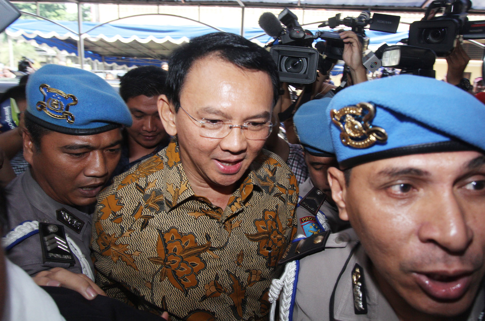 The Judicial Commission will monitor Jakarta Governor Basuki 'Ahok' Tjahaja Purnama's upcoming blasphemy trial. (Antara Photo/Reno Esnir)