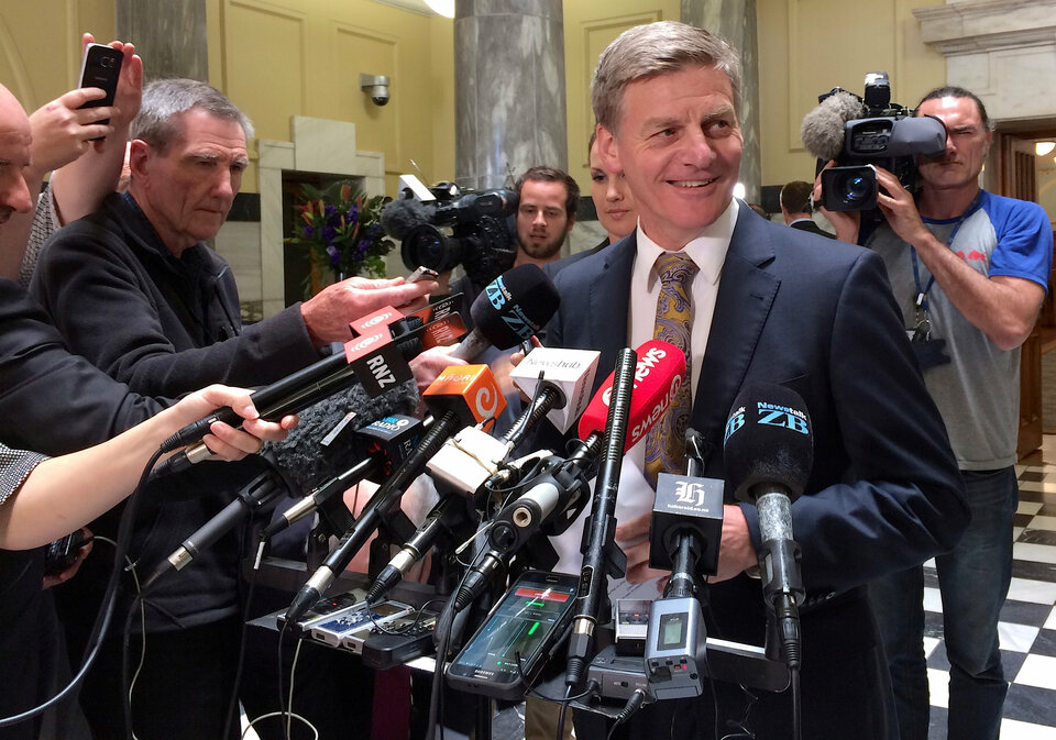 New Zealand Prime Minister Bill English, center, and Chinese Foreign Minister Wang Yi agreed to work together to support free trade and globalization. (Reuters Photo/Charlotte Greenfield)