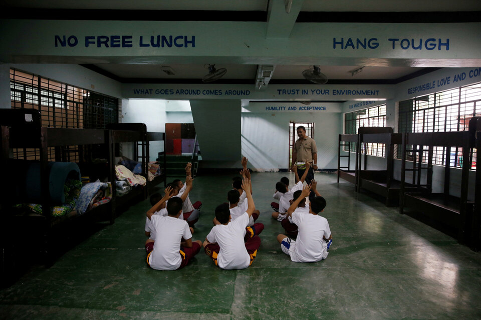 The Philippines plans a cut of 75 percent in spending next year on drug rehabilitation facilities, while at the same time seeking a massive hike in funding for a war on drugs that has killed thousands, fueling concerns among lawmakers. (Reuters Photo/Erik De Castro)