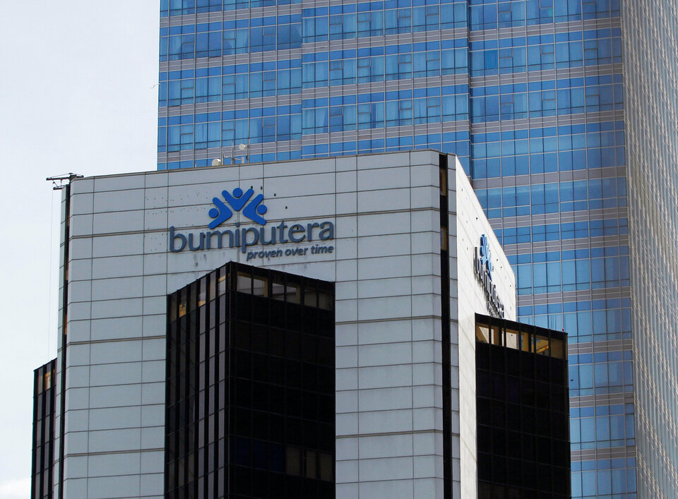 A rescue plan for Bumiputera has collapsed after it failed to agree with Evergreen Invesco – its planned white knight – over the size of a capital injection. (Reuters Photo/Fatima El-Kareem)