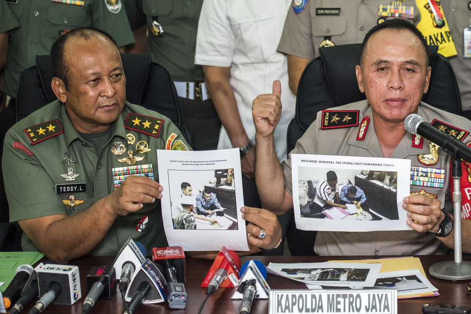 New BIN Deputy Chief Teddy Lhaksmana, left. (Antara Photo/M. Agung Rajasa)