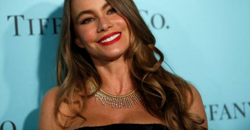Actor Sofia Vergara poses at a reception for the re-opening of the Tiffany & Co. store in Beverly Hills, California US, October 13, 2016. (Reuters Photo/Mario Anzuoni)