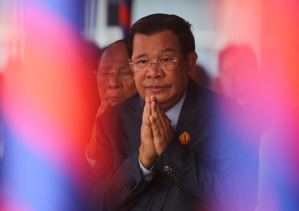 Cambodia's parliament stripped the main opposition leader of a key role on Tuesday (31/01), further weakening veteran Prime Minister Hun Sen's opponents ahead of elections. (Reuters Photo/Samrang Pring)