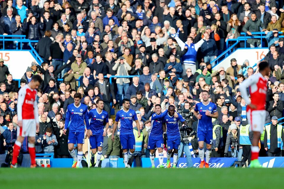 Chelsea players celebrate a goal against Arsenal on Saturday (04/02). (Photo courtesy of Chelsea FC)