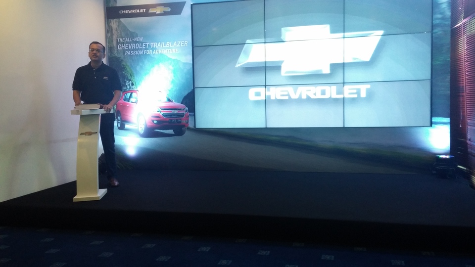 General Motors Indonesia President Director Gaurav Gupta speaks during the All New Chevrolet Trailblazer test drive in Bogor, West Java, on Wednesday (22/02). (JG Photo/Amal Ganesha)
